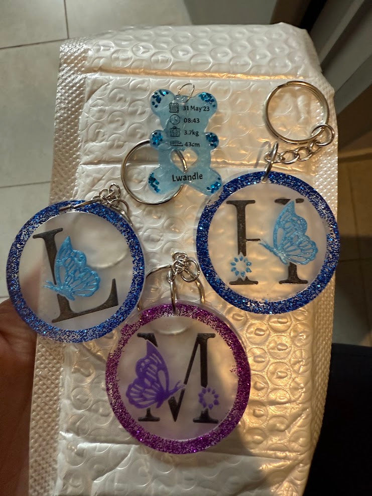 Letter With Butterfly Key Chain Round